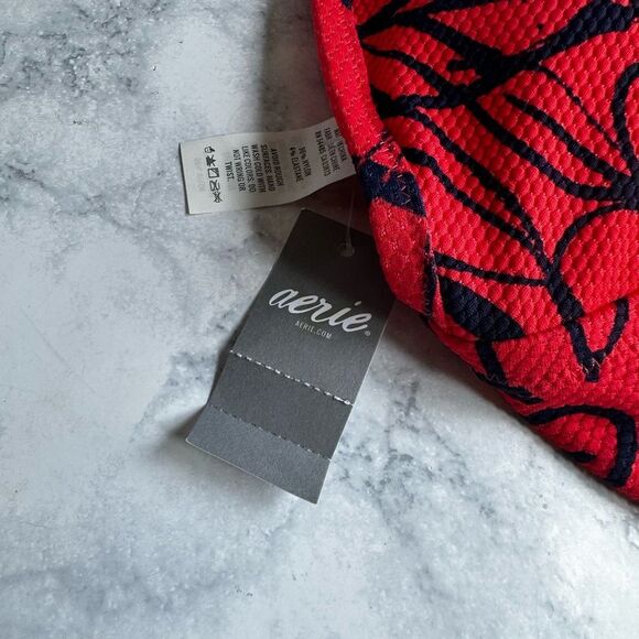 NWT Aerie Hot Pink/Coral Red Triangle bikini Top Medium w/ built in padding - Picture 5 of 10